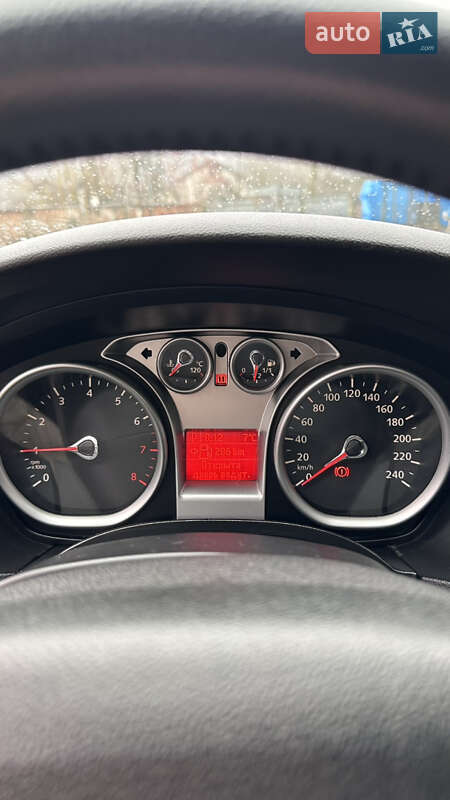 Хетчбек Ford Focus 2008 в Івано-Франківську