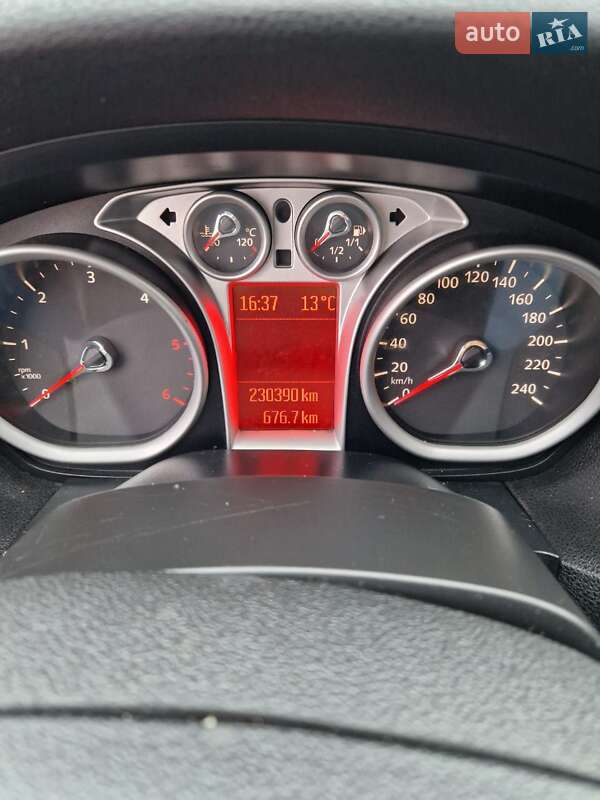 Универсал Ford Focus 2010 в Мукачево фото 8 Универсал Ford Focus 2010 в Мукачево