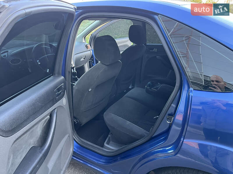 Седан Ford Focus 2007 в Киеве фото 11 Седан Ford Focus 2007 в Киеве