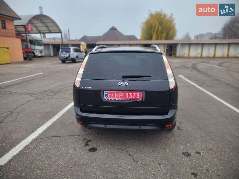 Универсал Ford Focus 2010 в Первомайске