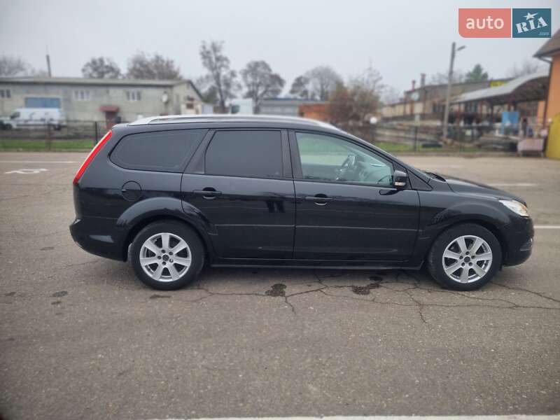 Универсал Ford Focus 2010 в Первомайске