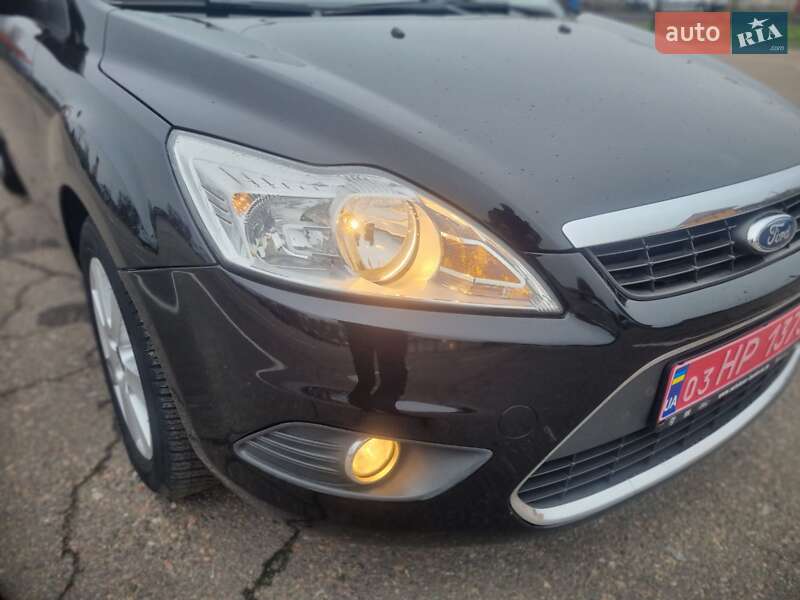 Универсал Ford Focus 2010 в Первомайске