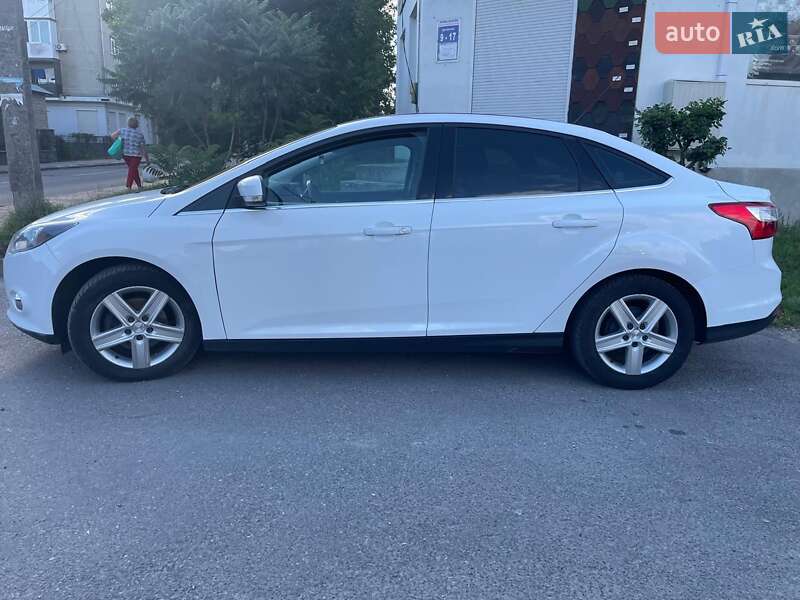 Седан Ford Focus 2012 в Івано-Франківську