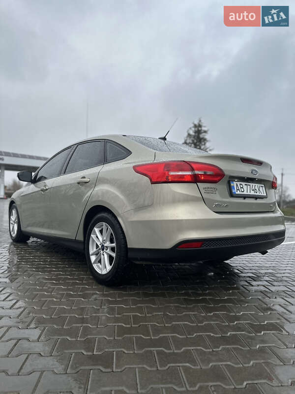 Седан Ford Focus 2015 в Тульчине
