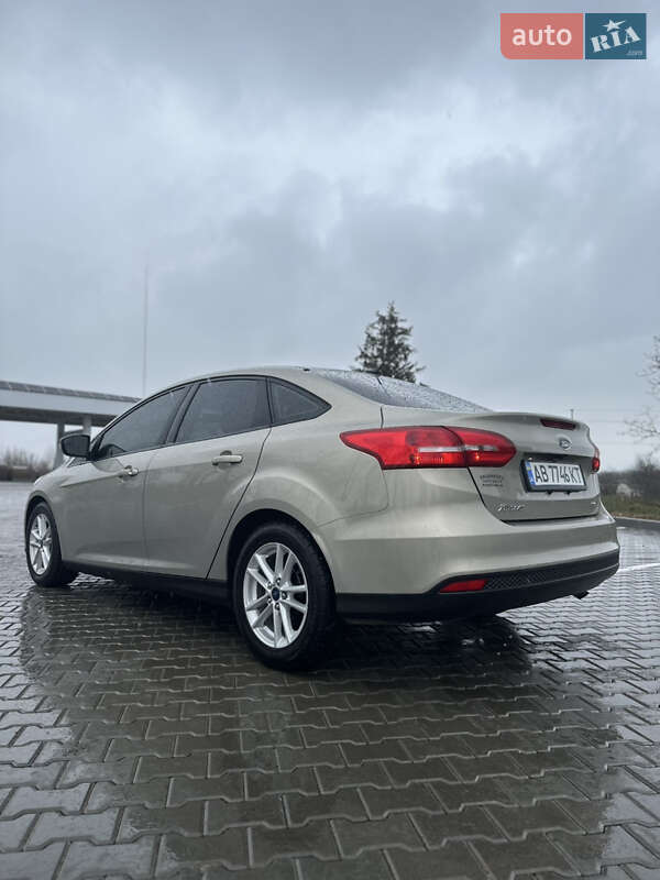 Седан Ford Focus 2015 в Тульчине