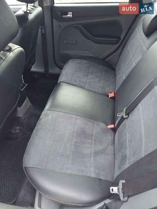 Универсал Ford Focus 2011 в Красилове