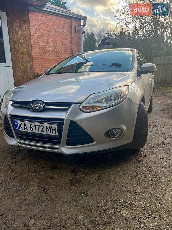 Ford Focus 2011 Ford Focus 2011