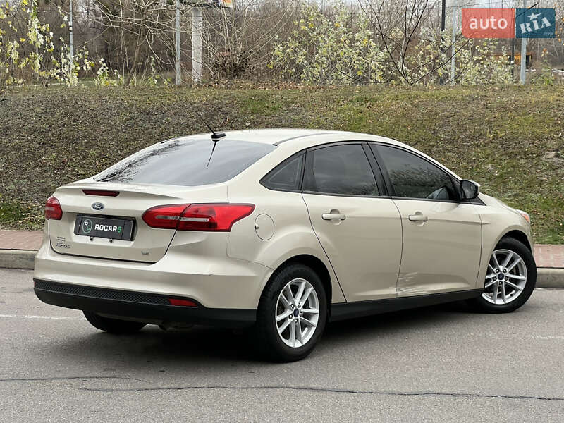 Седан Ford Focus 2018 в Киеве