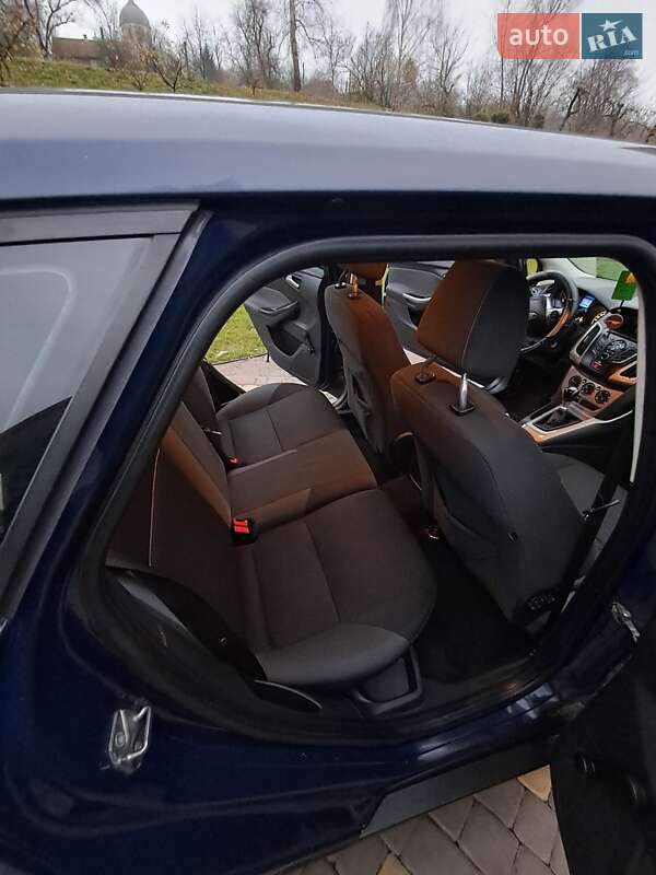 Универсал Ford Focus 2012 в Львове