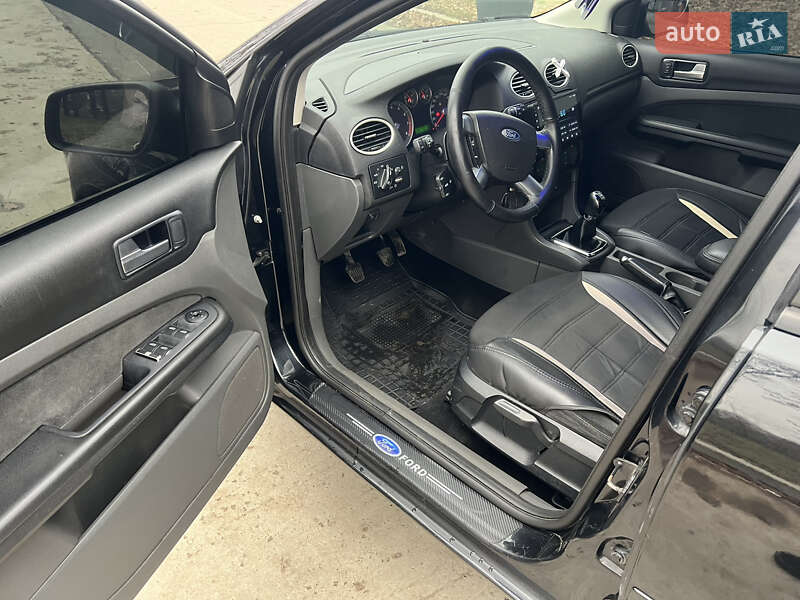 Седан Ford Focus 2006 в Сумах