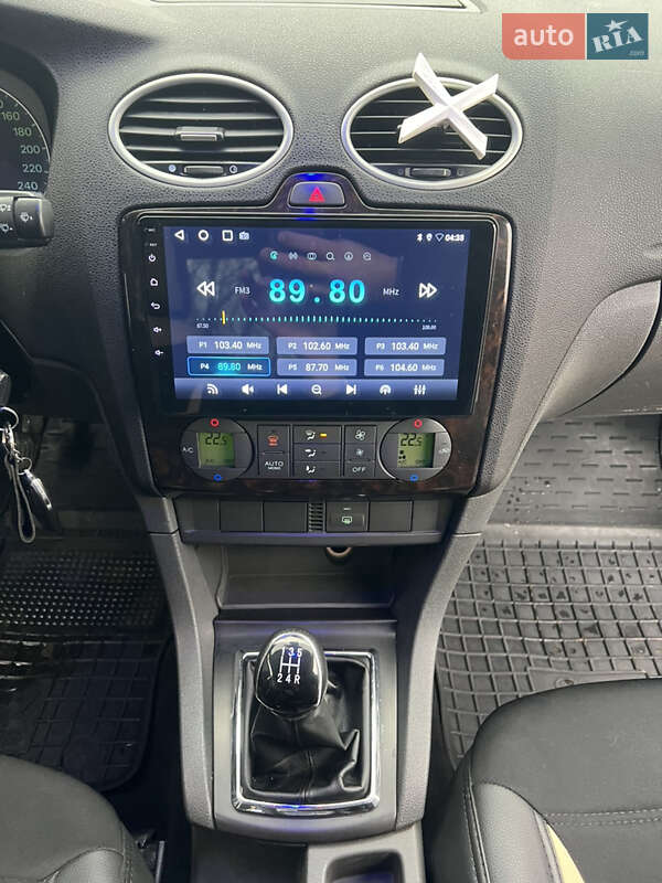 Седан Ford Focus 2006 в Сумах