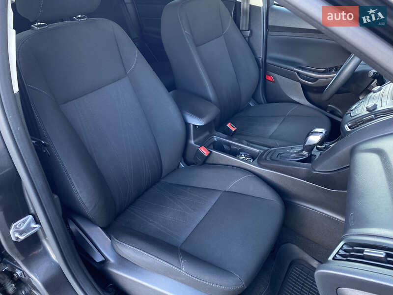 Седан Ford Focus 2015 в Киеве