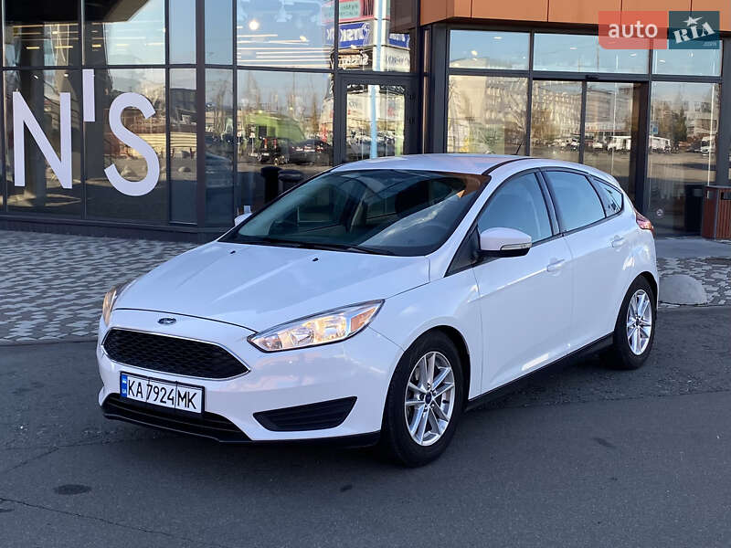 Хэтчбек Ford Focus 2015 в Киеве