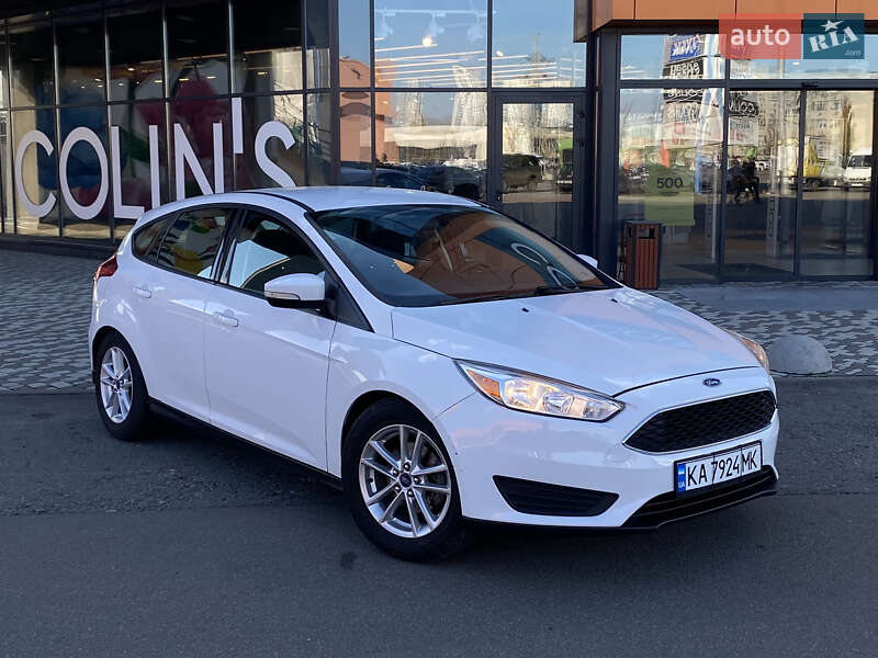 Хэтчбек Ford Focus 2015 в Киеве