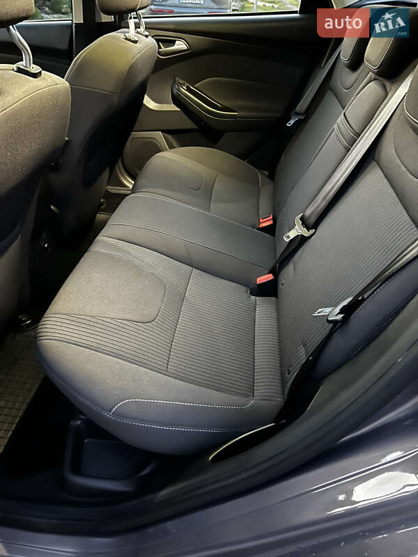 Хетчбек Ford Focus 2012 в Стрию