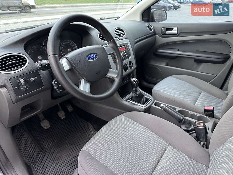 Седан Ford Focus 2007 в Дніпрі фото 8 Седан Ford Focus 2007 в Дніпрі