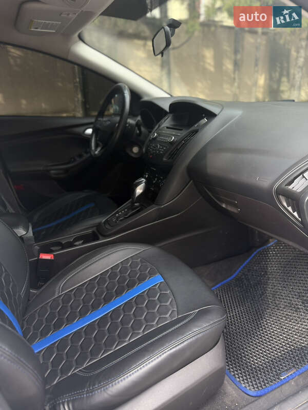 Седан Ford Focus 2015 в Харькове