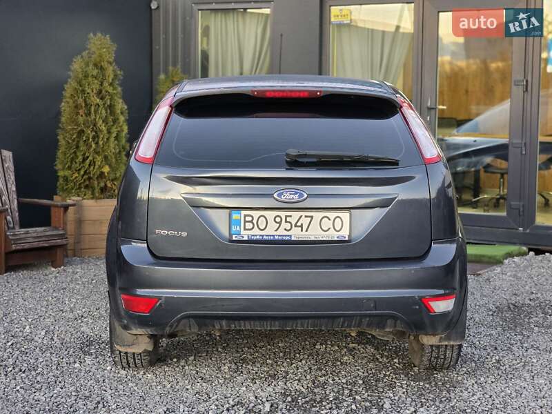 Хэтчбек Ford Focus 2010 в Тернополе