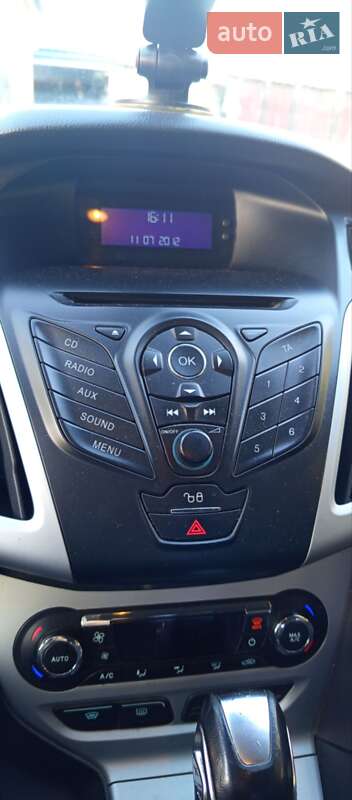 Хэтчбек Ford Focus 2012 в Киеве