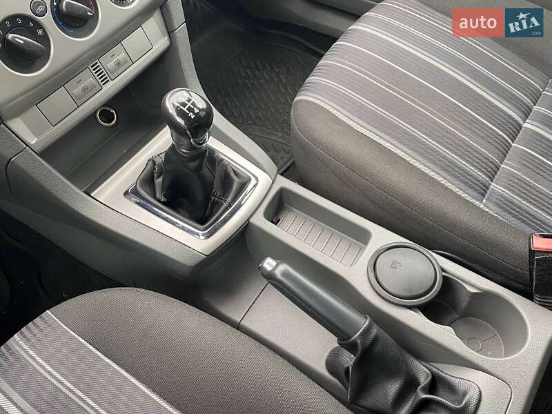 Универсал Ford Focus 2008 в Киеве