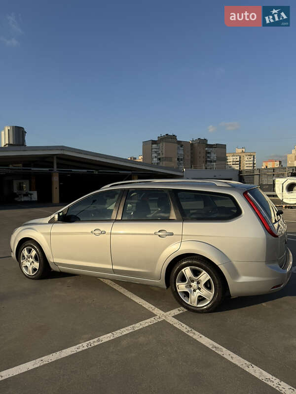 Універсал Ford Focus 2010 в Києві фото 4 Універсал Ford Focus 2010 в Києві