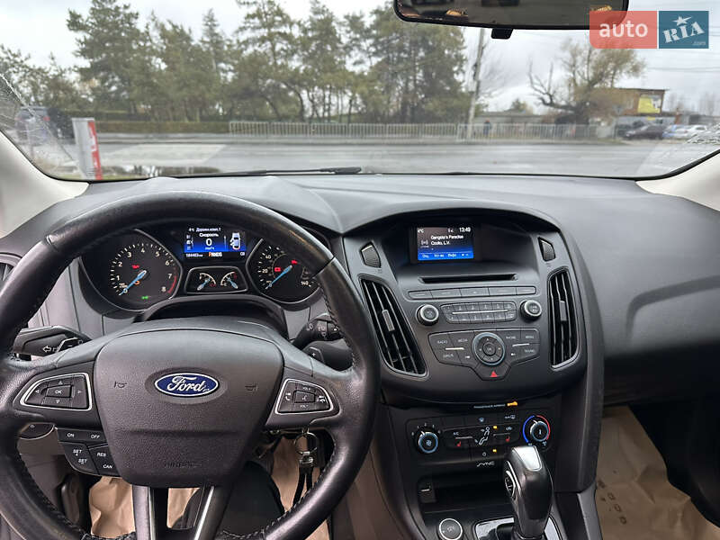 Седан Ford Focus 2015 в Днепре фото 10 Седан Ford Focus 2015 в Днепре