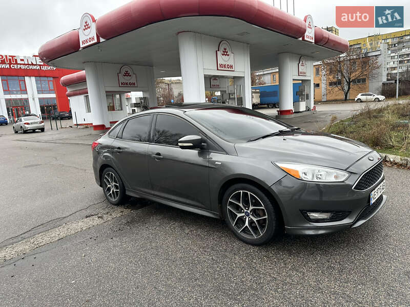 Седан Ford Focus 2015 в Днепре фото 6 Седан Ford Focus 2015 в Днепре