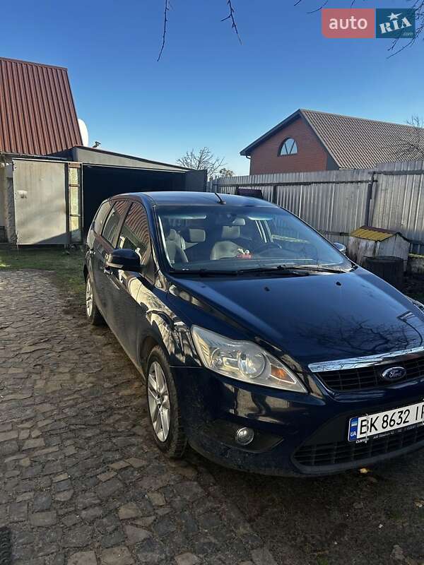 Универсал Ford Focus 2009 в Березному