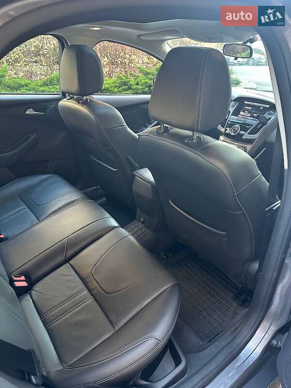 Хэтчбек Ford Focus 2014 в Киеве фото 13 Хэтчбек Ford Focus 2014 в Киеве