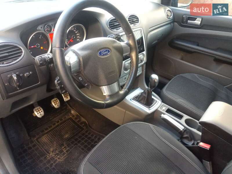 Універсал Ford Focus 2010 в Мукачевому фото 10 Універсал Ford Focus 2010 в Мукачевому