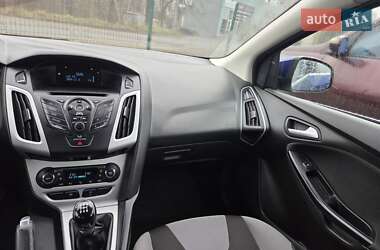 Седан Ford Focus 2013 в Хмельницком