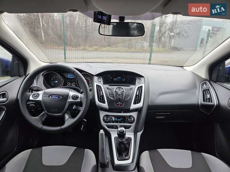 Седан Ford Focus 2013 в Хмельницком фото 17 Седан Ford Focus 2013 в Хмельницком