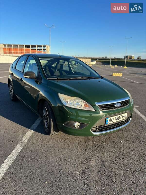 Хэтчбек Ford Focus 2008 в Львове