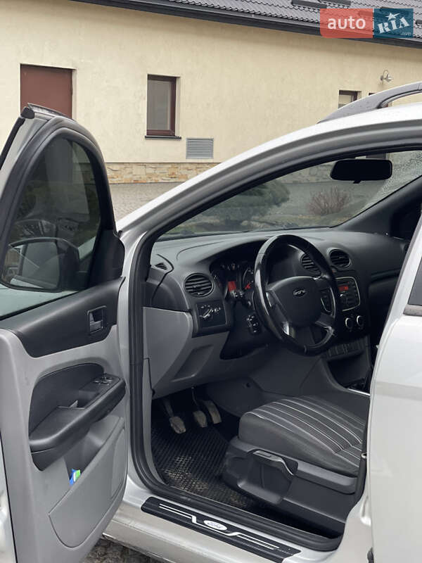 Универсал Ford Focus 2008 в Жовкве