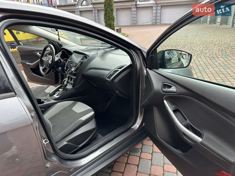 Хэтчбек Ford Focus 2013 в Ивано-Франковске