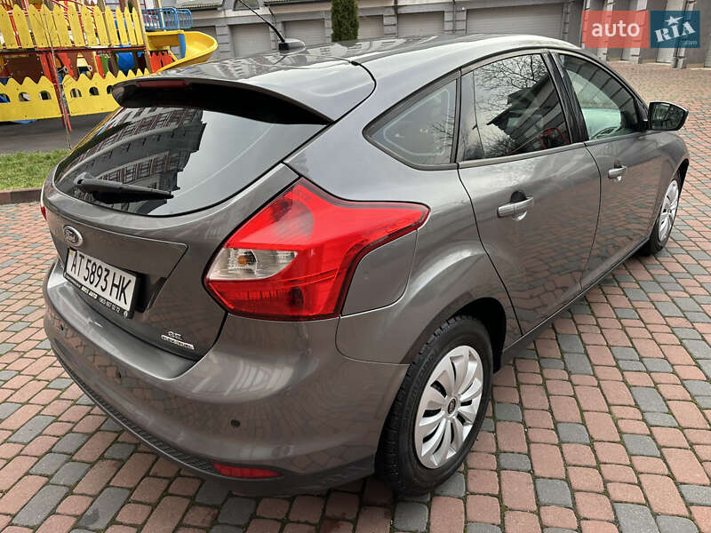 Хэтчбек Ford Focus 2013 в Ивано-Франковске