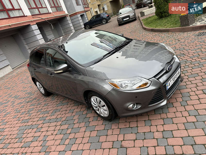 Хэтчбек Ford Focus 2013 в Ивано-Франковске