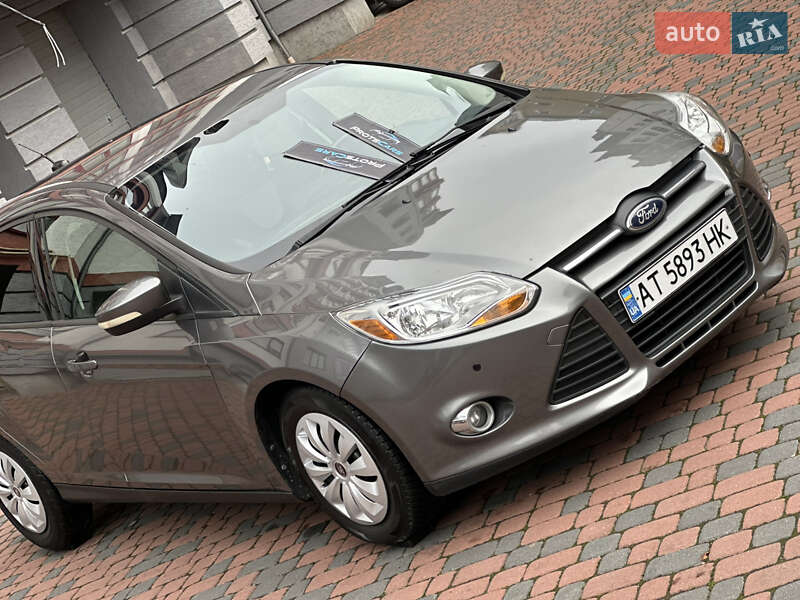 Хэтчбек Ford Focus 2013 в Ивано-Франковске