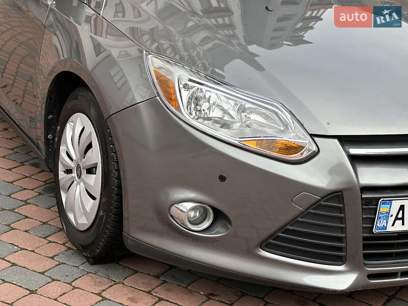Хэтчбек Ford Focus 2013 в Ивано-Франковске