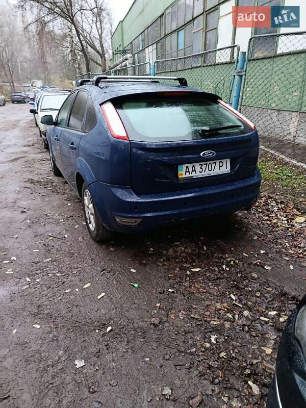Хэтчбек Ford Focus 2008 в Киеве