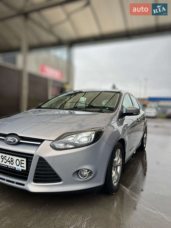 Хетчбек Ford Focus 2013 в Києві