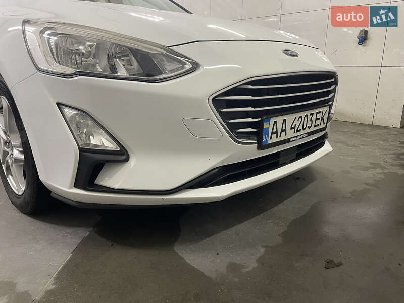 Универсал Ford Focus 2018 в Киеве