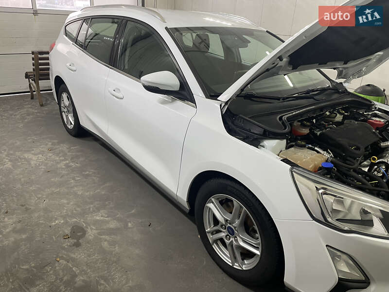 Универсал Ford Focus 2018 в Киеве