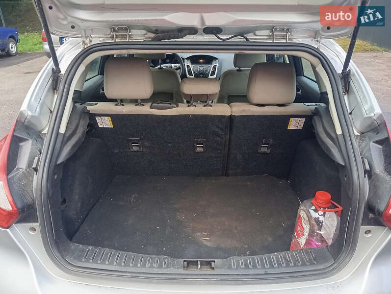 Хэтчбек Ford Focus 2012 в Кагарлыке