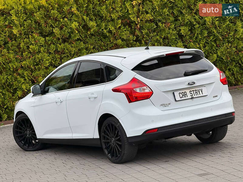 Хетчбек Ford Focus 2013 в Стрию