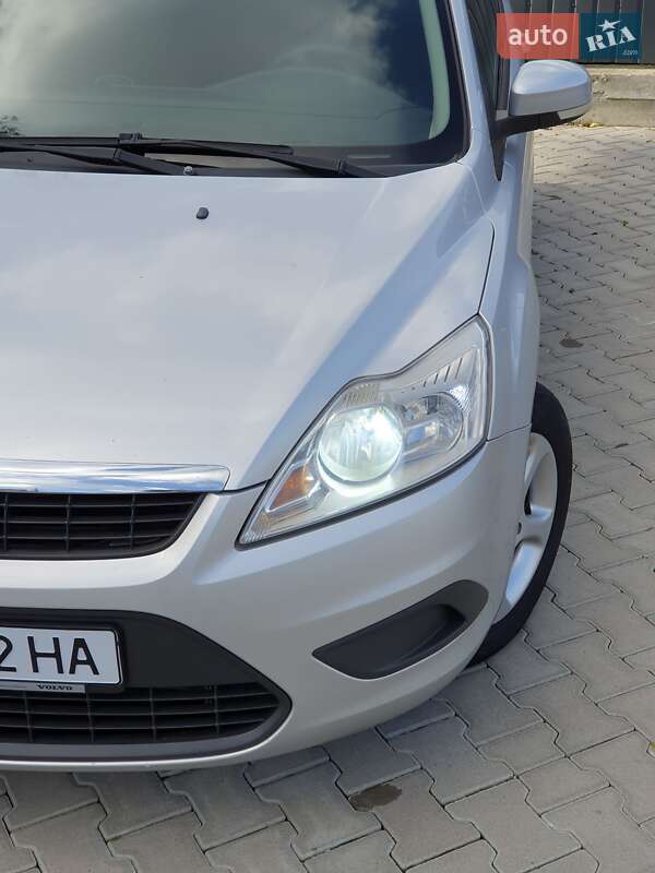 Универсал Ford Focus 2010 в Черновцах