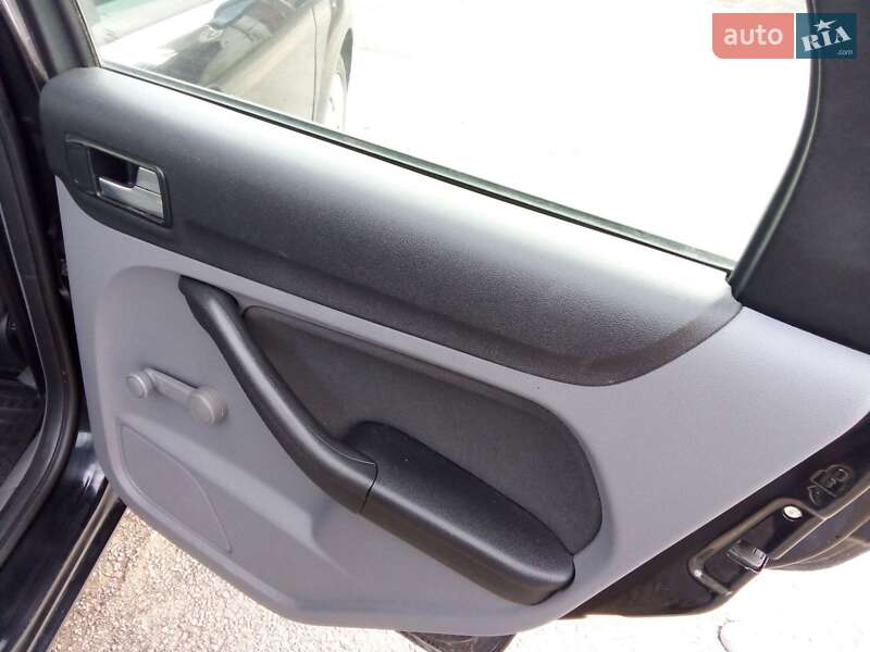 Седан Ford Focus 2010 в Харькове