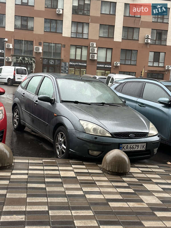 Хэтчбек Ford Focus 2002 в Киеве