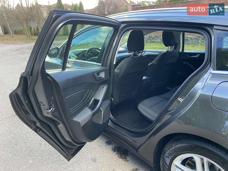 Универсал Ford Focus 2019 в Ровно