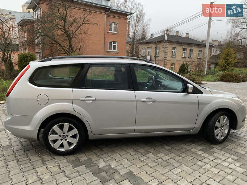 Універсал Ford Focus 2010 в Кременці